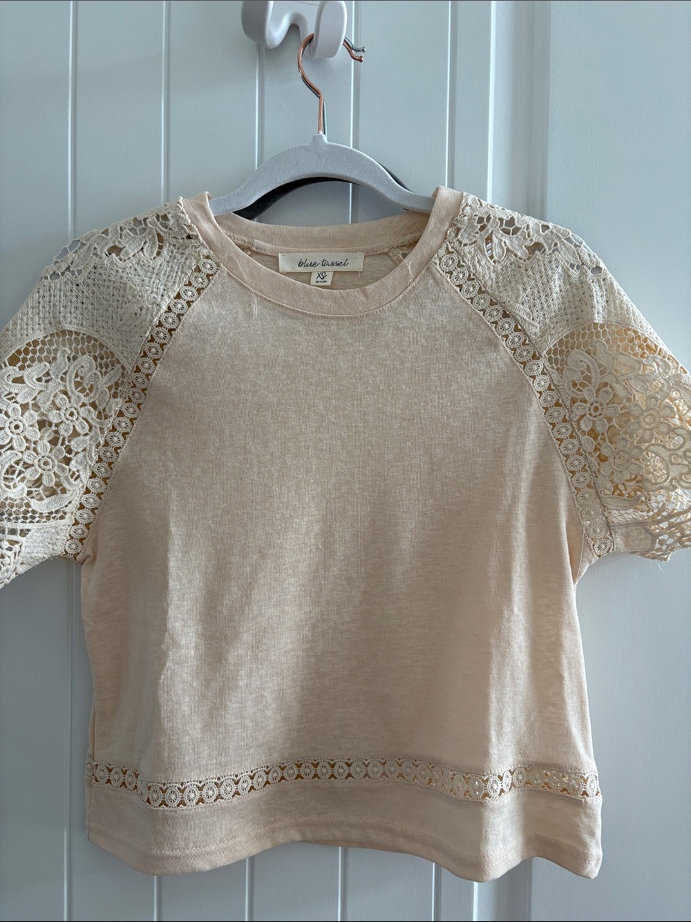 ANTHROPOLOGIE: NWOT CROCHET TOP